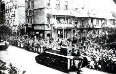 Sloane Street 1919: the peace parade